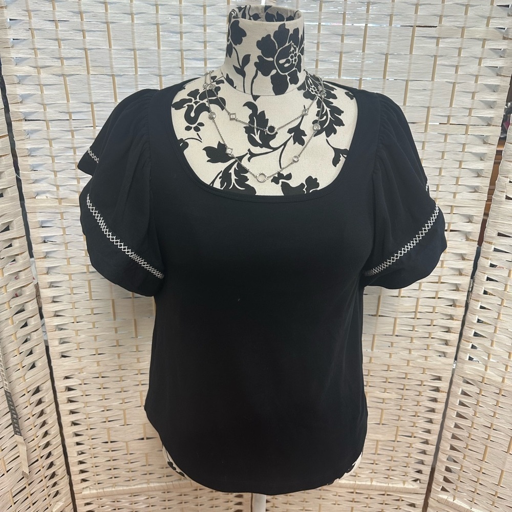 Anthropologie Maeve black butterfly sleeve top. Size M ladies like new cond
